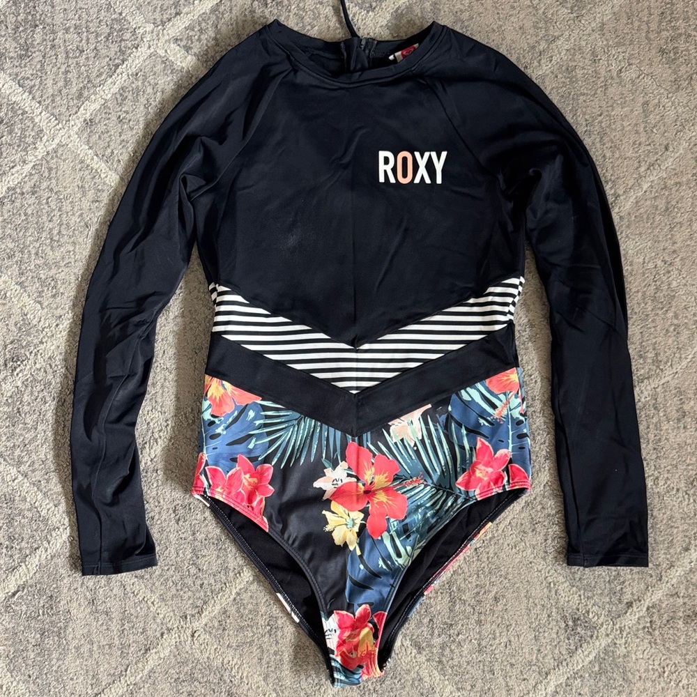 Roxy Swimming Surf Suit